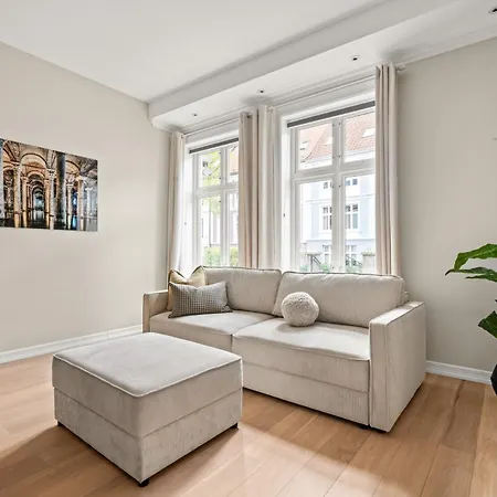 Scandinavian Luxury In Bergen's Finest Street *