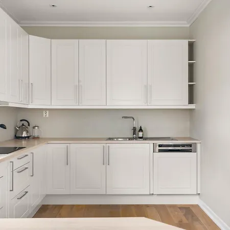 Scandinavian Luxury In Bergen's Finest Street * Bergen