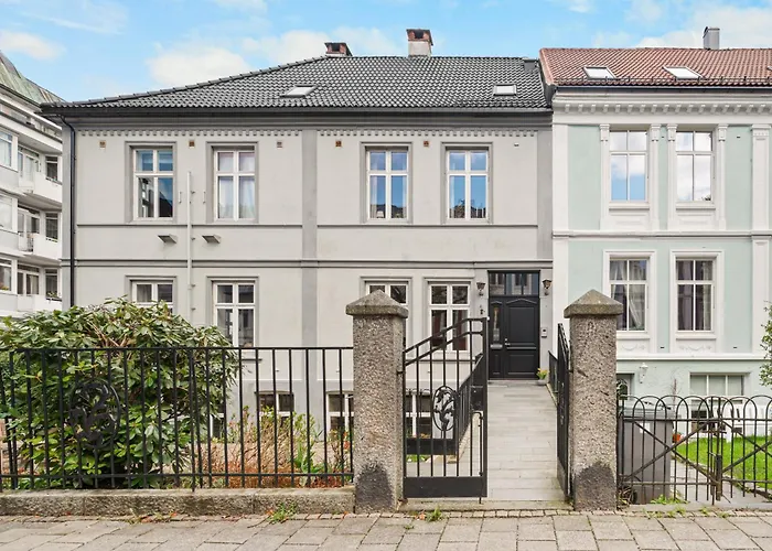 Daire Scandinavian Luxury In Bergen's Finest Street
