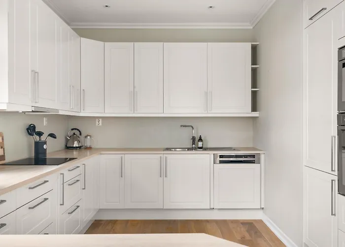 Scandinavian Luxury In Bergen's Finest Street *