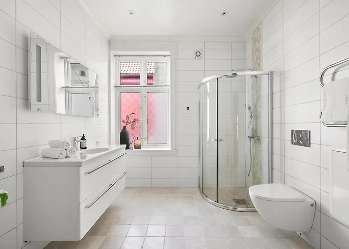 Scandinavian Luxury In Bergen's Finest Street Appartamento *